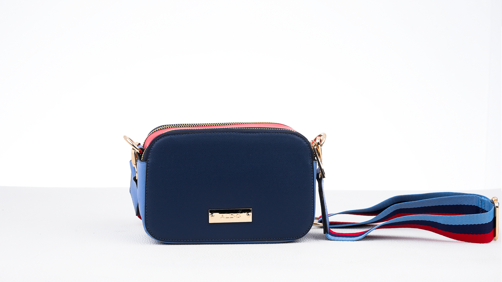 Rideout Colorblock Camera Bag women slingbag